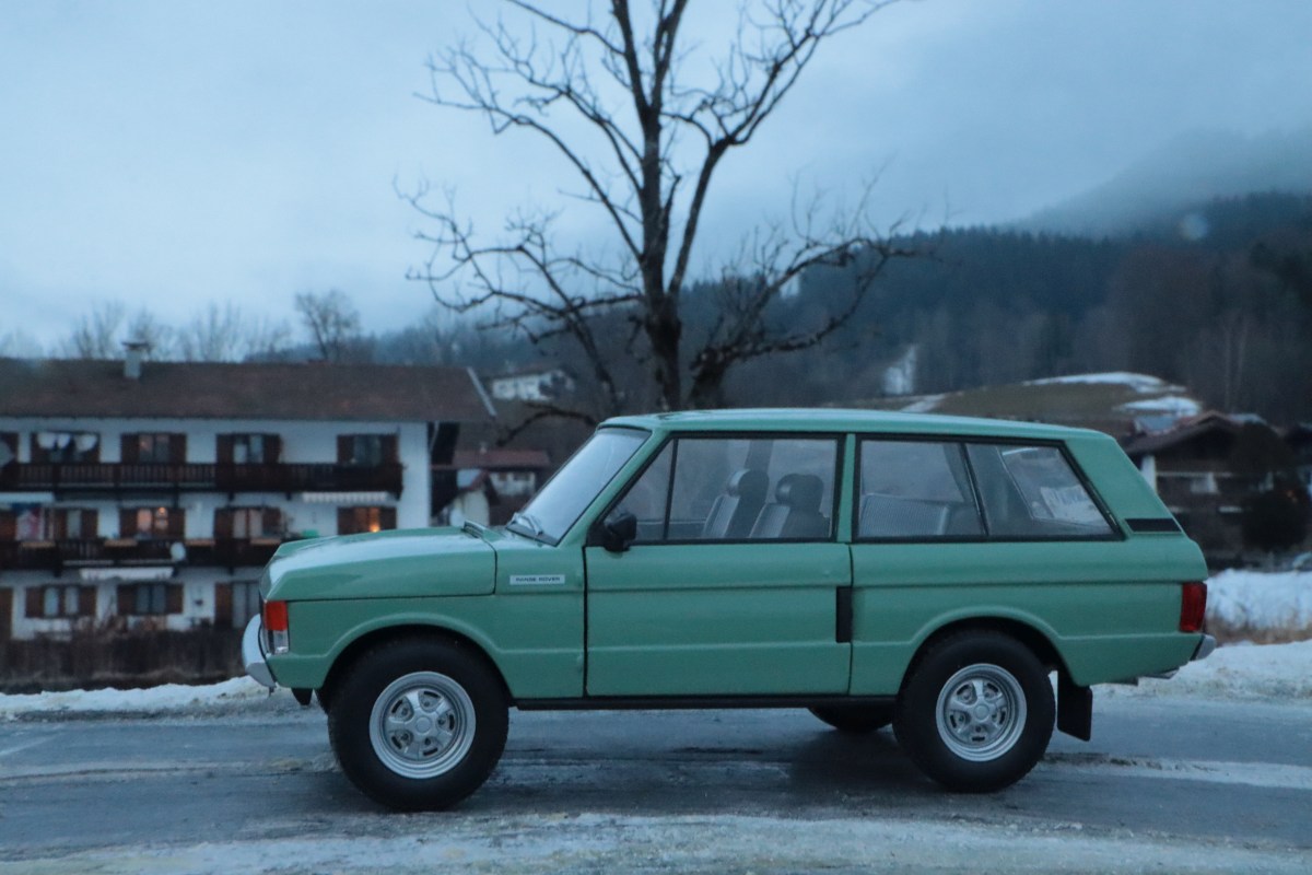 RangeRover7003.jpg