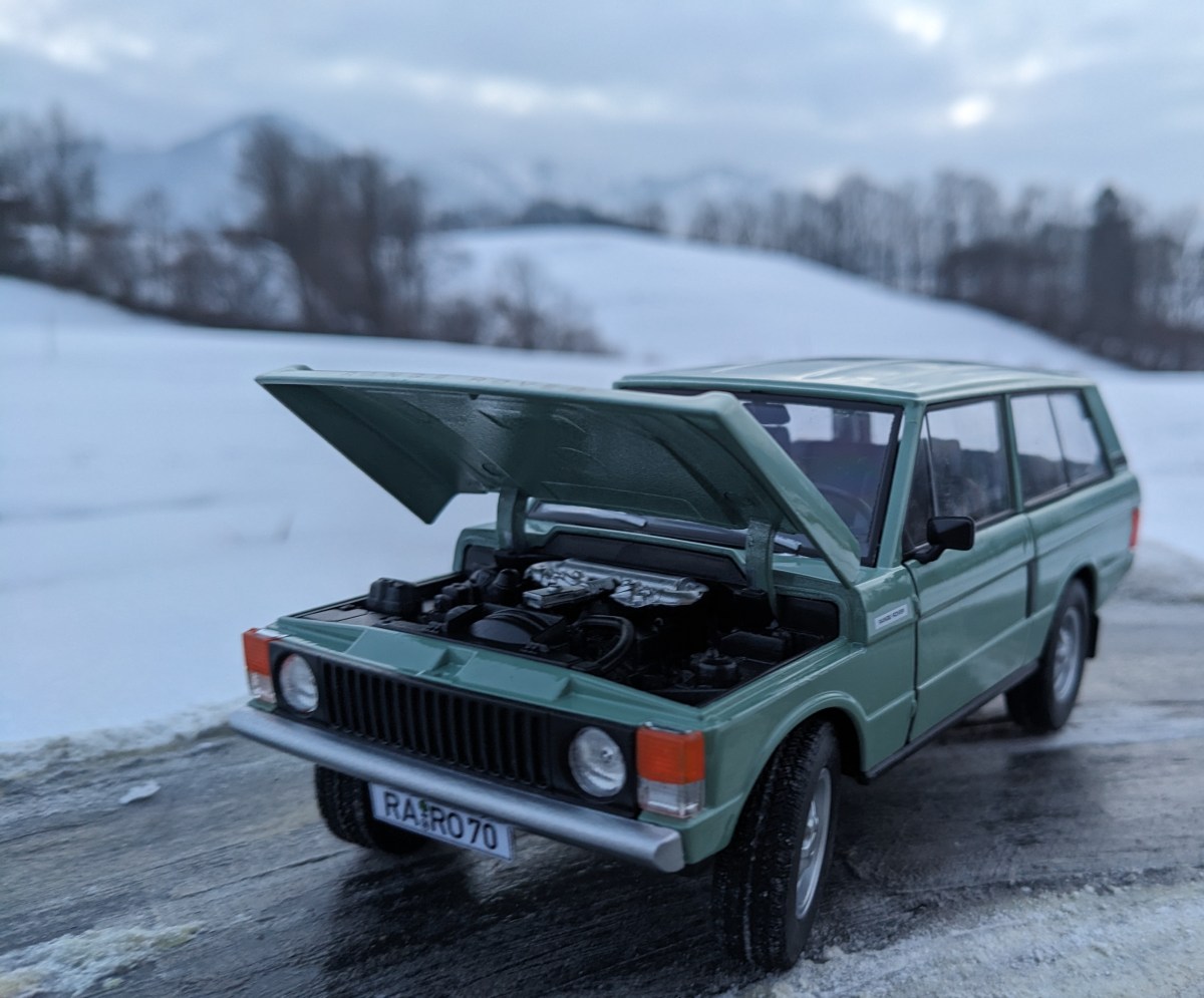 RangeRover7010.jpg